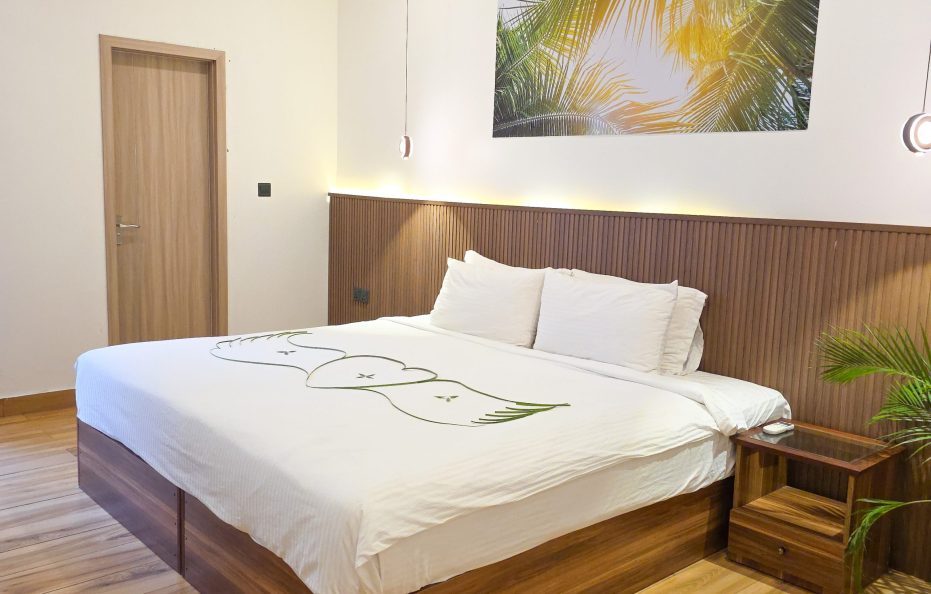 Deluxe Double Bed Room | B&B